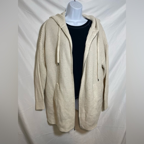 Nine West Zip-Up Cream Sweater - Picture 4 of 6